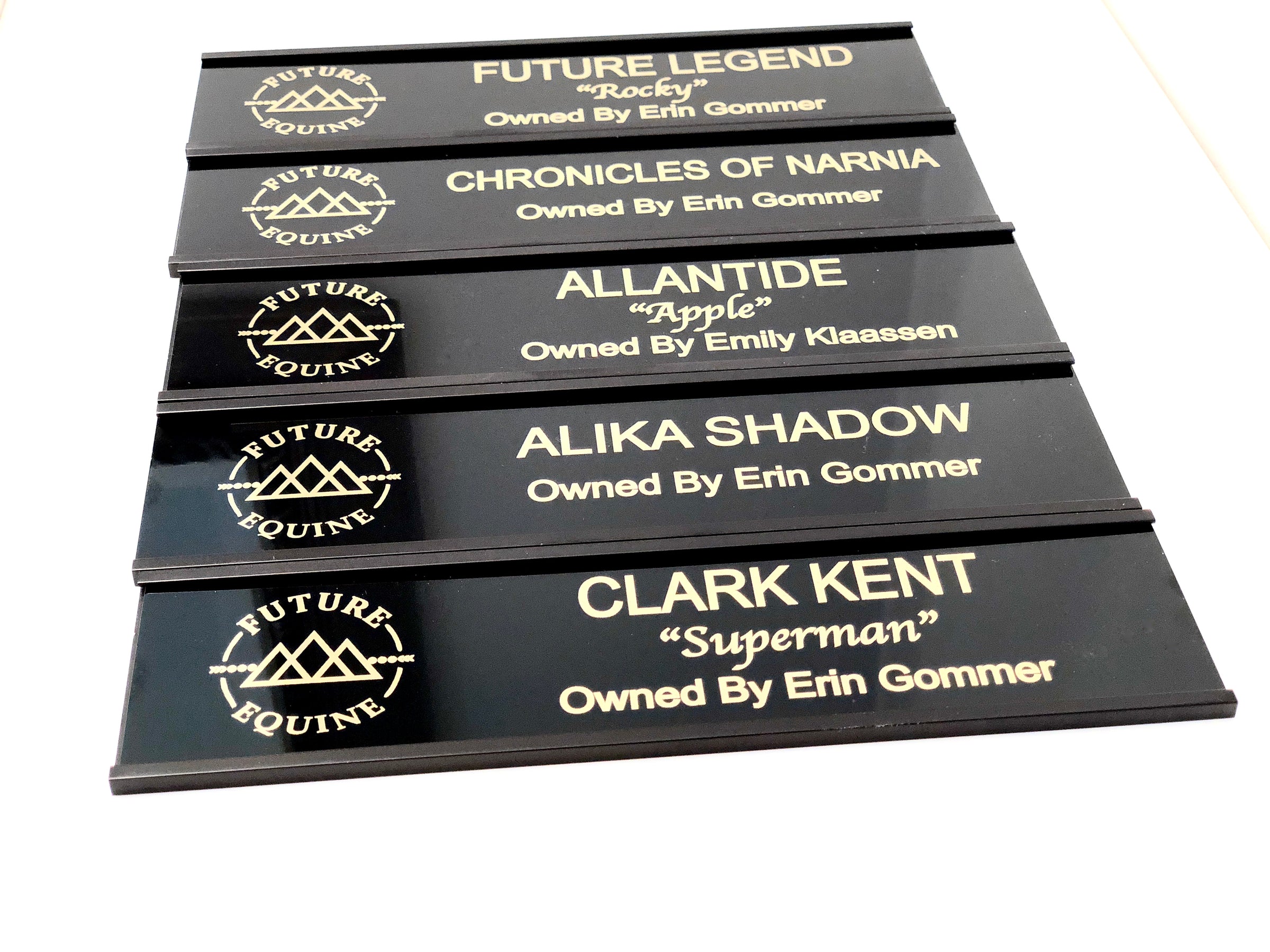 Elite Metal Stall Plate